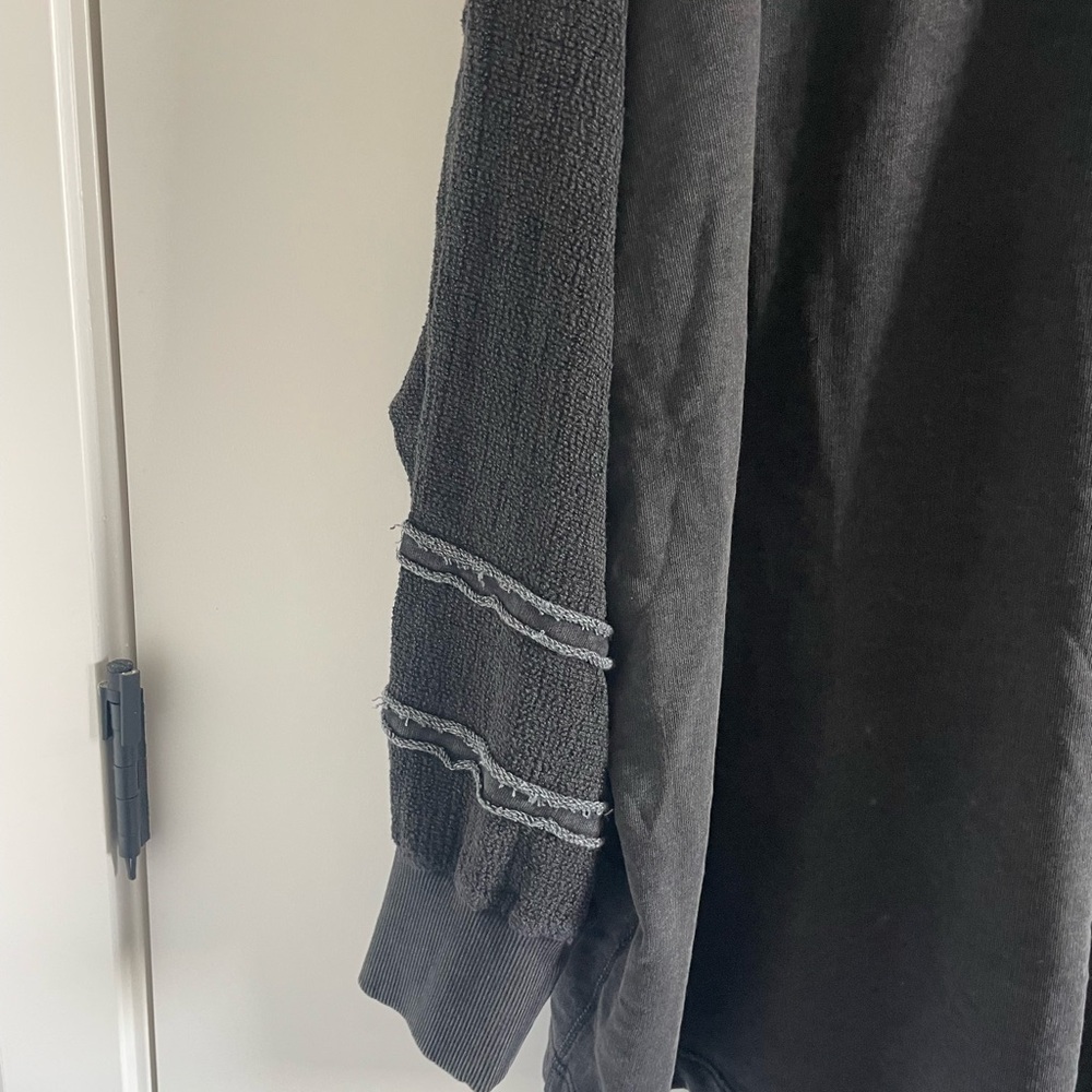 NWOT Free People Last Call Sweatshirt Size L - Picture 4 of 6